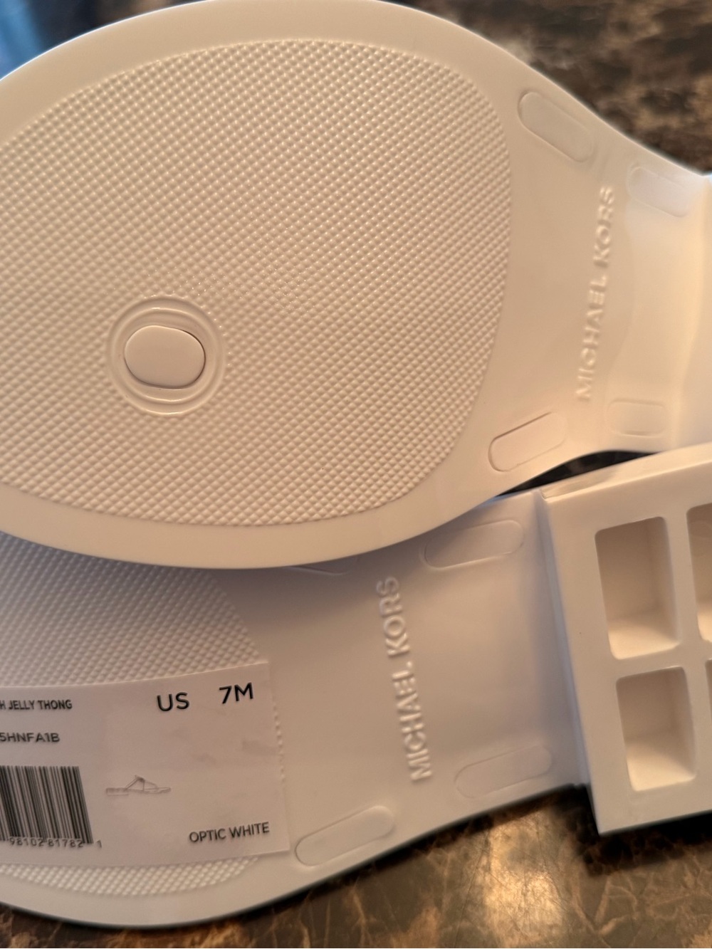 NWT Michael Kors Hannah Jelly Thong Sandals Optic White Size 7 - Picture 4 of 5